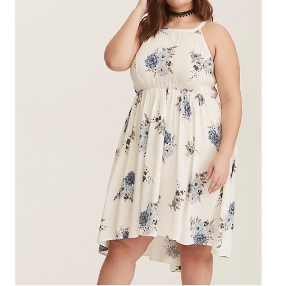 Torrid High low High Neck White and Blue Floral Size Medium Dress